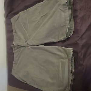M DC Grey Shorts Size 34